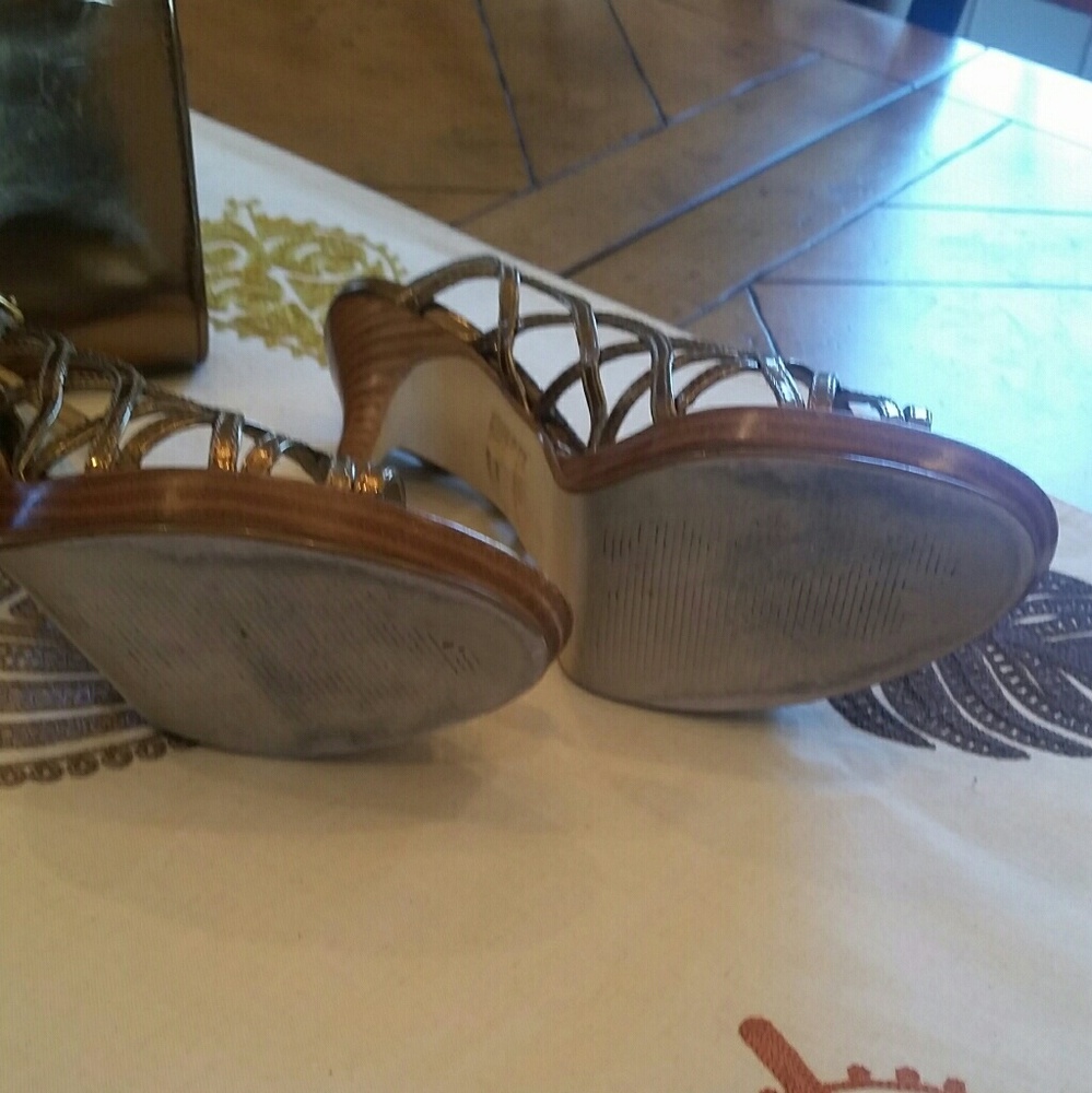 Copper shoes - Picture 3 of 4